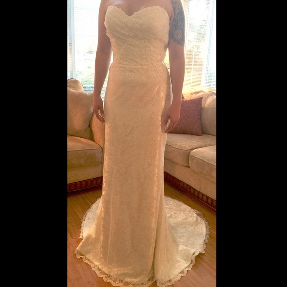NWT Unaltered Ivory Lace Strapless Wedding Dress - Picture 6 of 10